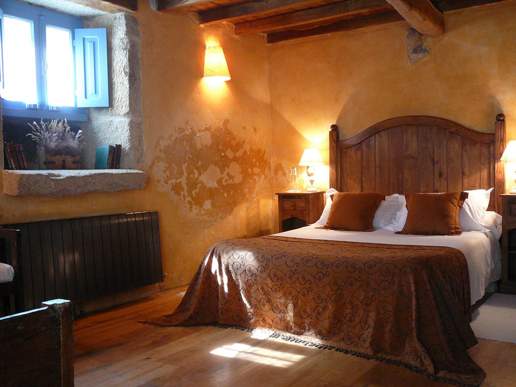 Casa Do Castelo De Andrade Guest House Puentedeume Phòng bức ảnh