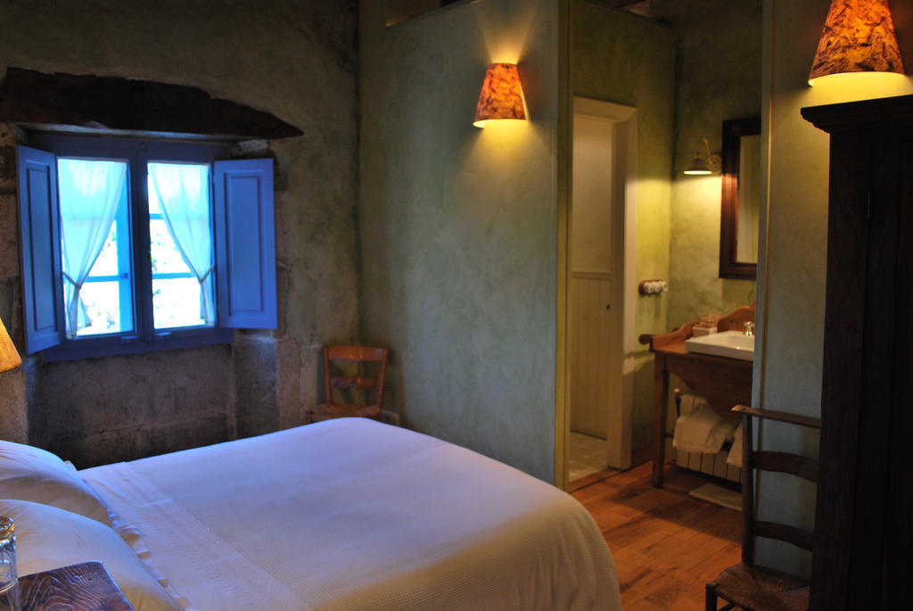 Casa Do Castelo De Andrade Guest House Puentedeume Ngoại thất bức ảnh